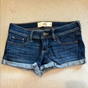 Hollister Blue Jean Short-Shorts Cuffed Hem Low Rise